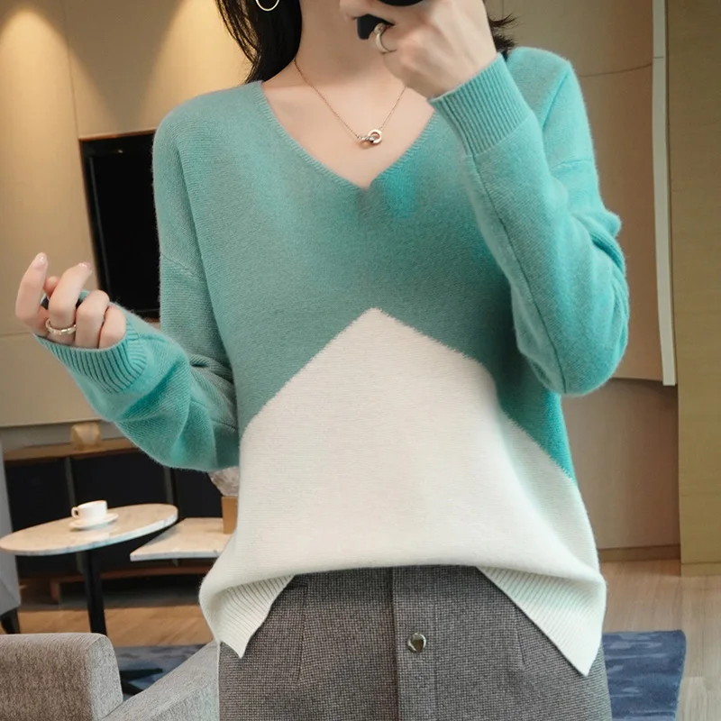 Autumn and winter new cashmere sweater women's V-neck color-block pullover short loose soft 100% wool knitted bottoming shirt
Autumn and winter new cashmere sweater women's V-neck color-block pullover short loose soft 100% wool knitted bottoming shirt