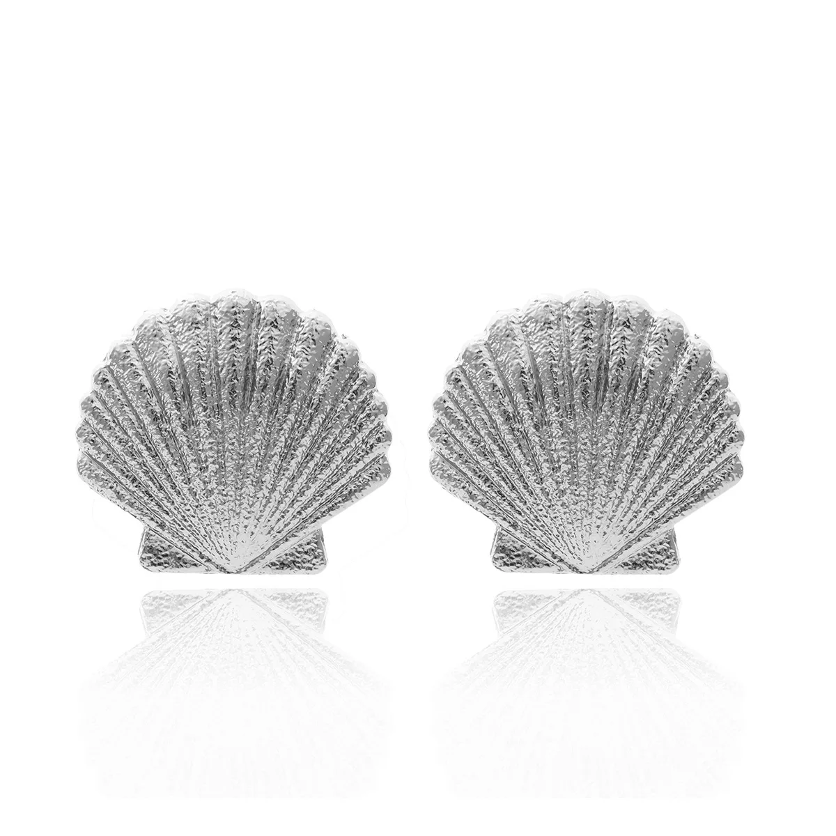 HebeDeer Trendy Earrings Women Aesthetics Scallop Simple Piercing Fashion Creativity Frosted Texture Shell Charm Earrings Arete
HebeDeer Trendy Earrings Women Aesthetics Scallop Simple Piercing Fashion Creativity Frosted Texture Shell Charm Earrings Arete