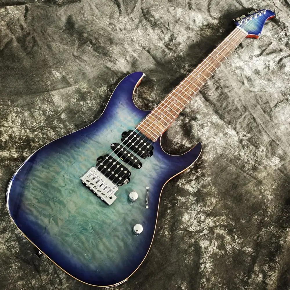 New style .blue color flame top 6 stings electric guitar,rosewood fingerboard guitarra,high quality pickup gitaar.real photos
New style .blue color flame top 6 stings electric guitar,rosewood fingerboard guitarra,high quality pickup gitaar.real photos