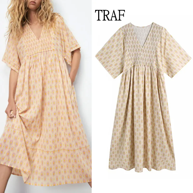 Платье-миди летнее свободное с коротким рукавом и рюшами, в винтажном стиле
Платье-миди летнее свободное с коротким рукавом и рюшами, в винтажном стиле