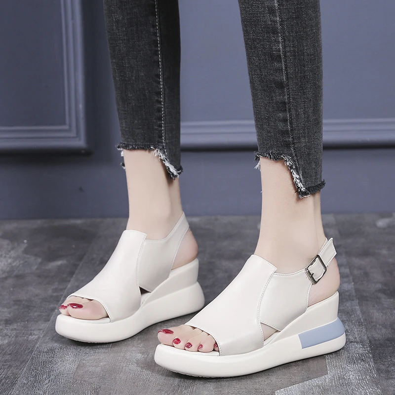 Sandals Women Summer New Fashion Women's Sandals 2021 Solid Color Leisure All-match Round Head Comfortable Platform Shoes
Sandals Women Summer New Fashion Women's Sandals 2021 Solid Color Leisure All-match Round Head Comfortable Platform Shoes