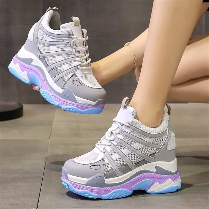 Fashion Sneakers Women's Platform Wedge Ankle Boots Sandals Increasing Height High Heels Casual Party Pumps 34 35 36 37 38 39
Fashion Sneakers Women's Platform Wedge Ankle Boots Sandals Increasing Height High Heels Casual Party Pumps 34 35 36 37 38 39