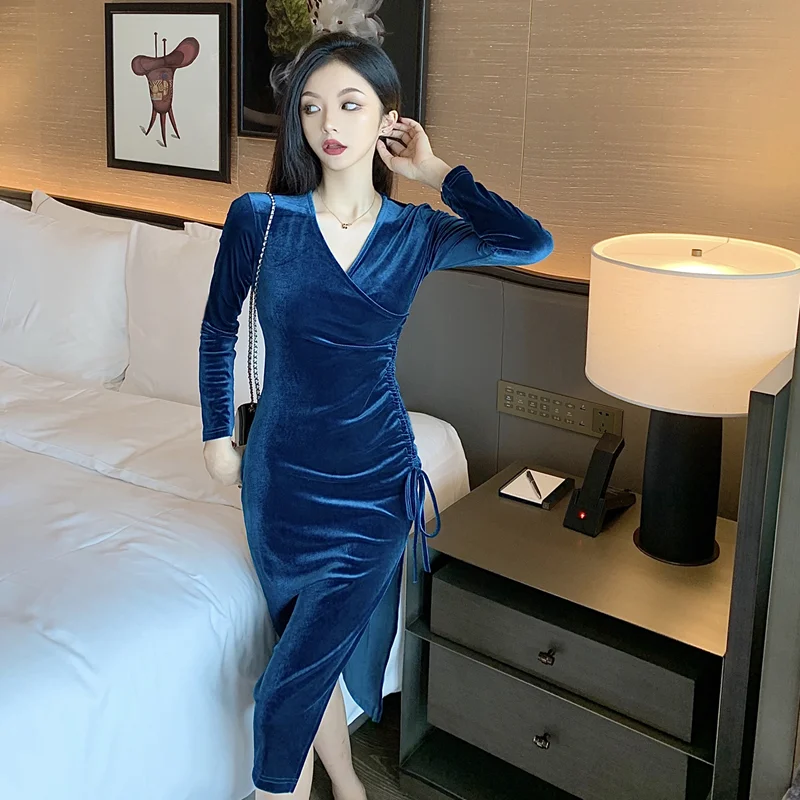 Fashion sexy dress 2021 spring and autumn new fashion and elegant temperament slim slim mid-length skirt
Fashion sexy dress 2021 spring and autumn new fashion and elegant temperament slim slim mid-length skirt