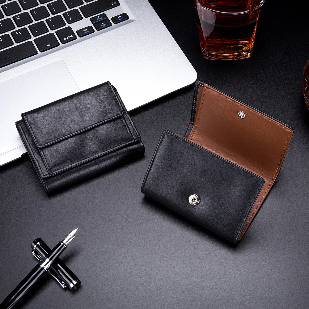 2021 Genuine Top Layer Cow Leather Small Square Hasp Coins Bag RFID Versatile Business Men Earphone Pocket Palm Cowhide Wallet
2021 Genuine Top Layer Cow Leather Small Square Hasp Coins Bag RFID Versatile Business Men Earphone Pocket Palm Cowhide Wallet