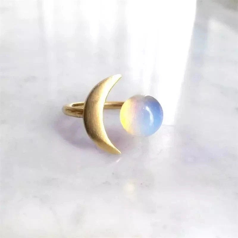 Fashion All Match Crescent Bright Opal Gold Women Rings Exquisite Wedding Engagement Ring Temperament Party Jewelry
Fashion All Match Crescent Bright Opal Gold Women Rings Exquisite Wedding Engagement Ring Temperament Party Jewelry