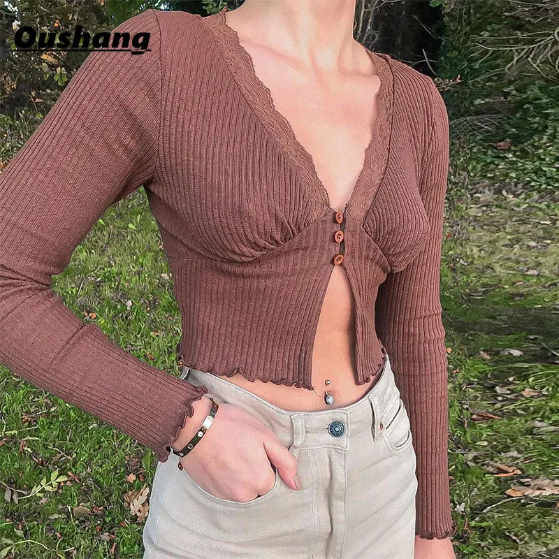 E-girl Sweet Deep V Neck Lace Trim Crop Tops Y2K Fashion Slit Long Sleeve Brown T-shirts Vintage 90s Aesthetic Top Streetwear
E-girl Sweet Deep V Neck Lace Trim Crop Tops Y2K Fashion Slit Long Sleeve Brown T-shirts Vintage 90s Aesthetic Top Streetwear