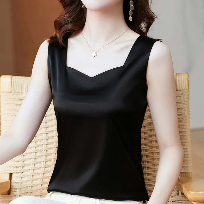 Silk Top Women Halter Vest Basic Tank Tops Woman Sleeveless Camis Female White Satin Top Feminino Plus Size Summer 2021 Clothes
Silk Top Women Halter Vest Basic Tank Tops Woman Sleeveless Camis Female White Satin Top Feminino Plus Size Summer 2021 Clothes