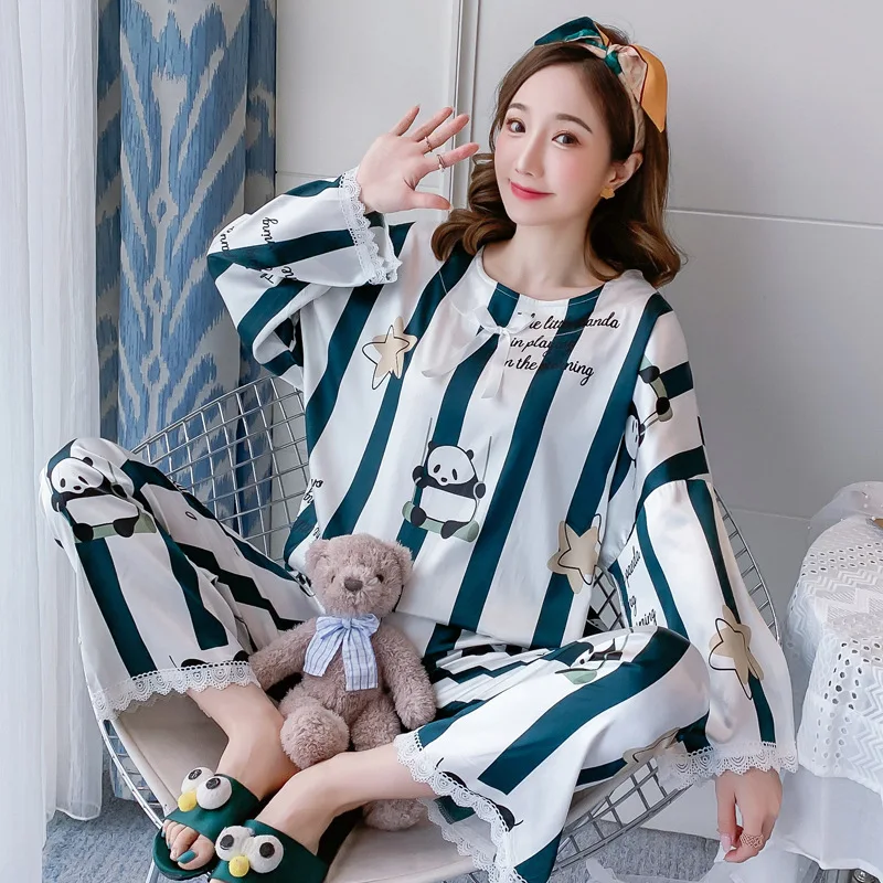 Marple pajamas set pajamas for women spring and autumn Korean sweet and sexy lace long-sleeved round neck suit home service
Marple pajamas set pajamas for women spring and autumn Korean sweet and sexy lace long-sleeved round neck suit home service
