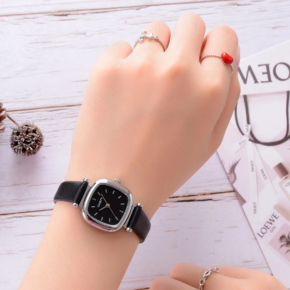 Gaiety Brand Square Dial Creative Watches For Women Fashion Bracelet Quartz Clock Ladies Wrist Watch 2019 Relogio Feminino
Gaiety Brand Square Dial Creative Watches For Women Fashion Bracelet Quartz Clock Ladies Wrist Watch 2019 Relogio Feminino