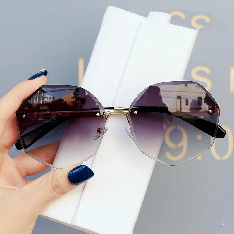 Rimless Women's Sunglasses Design Fashion Lady Sun glasses Vintage Alloy Classic Designer Shades Eyewear
Rimless Women's Sunglasses Design Fashion Lady Sun glasses Vintage Alloy Classic Designer Shades Eyewear