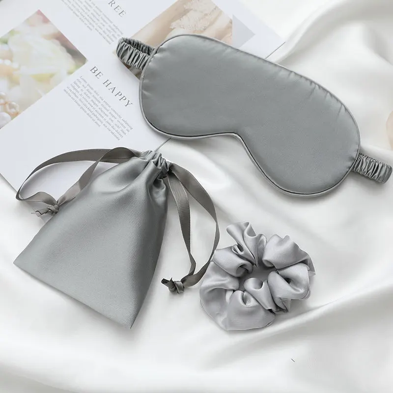 Simulation Silk Eye Mask Cloth Bag Hair Tie Three-piece Net Red Pig Large Intestine Hair Tie Sleep Eye Mask Set
Simulation Silk Eye Mask Cloth Bag Hair Tie Three-piece Net Red Pig Large Intestine Hair Tie Sleep Eye Mask Set