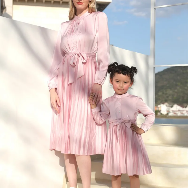 Autumn Women Girls Dress Mother Daughter Dresses Family Matching Outfits Mommy And Me Clothes
Autumn Women Girls Dress Mother Daughter Dresses Family Matching Outfits Mommy And Me Clothes