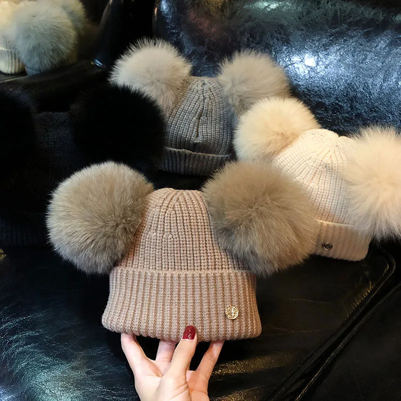 2021 women's winter real fox fur wool knit hat baby cap beanie with 2 two double pom poms pompom ears funny hat dropshipping
2021 women's winter real fox fur wool knit hat baby cap beanie with 2 two double pom poms pompom ears funny hat dropshipping