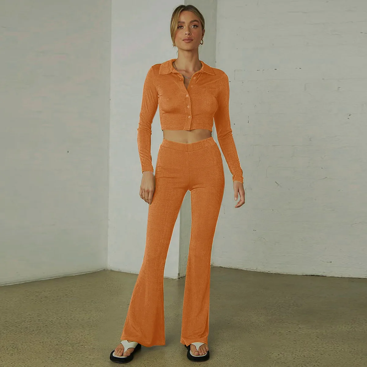 New Long-Sleeved Knitted Women 2-Piece Suit Long-Sleeved Buttoned Lapel Button-Up Top And Flared Pants High Street Fashion Suit
New Long-Sleeved Knitted Women 2-Piece Suit Long-Sleeved Buttoned Lapel Button-Up Top And Flared Pants High Street Fashion Suit