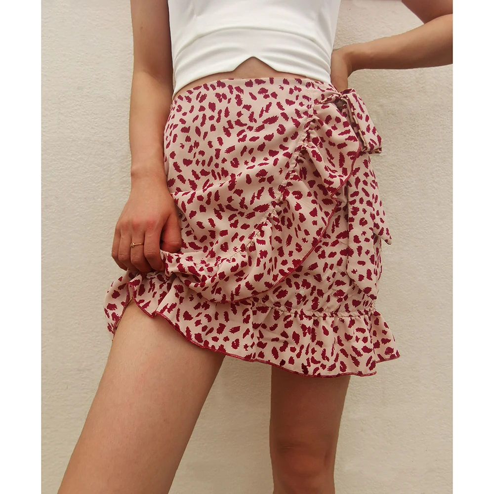 Sexy Short Skirt Women High Waist Pleated 2021 Harajuku Y2K Woman Ruffle Ladies A-Line Slim Short Fit Mini Skirts Jupe Femme
Sexy Short Skirt Women High Waist Pleated 2021 Harajuku Y2K Woman Ruffle Ladies A-Line Slim Short Fit Mini Skirts Jupe Femme