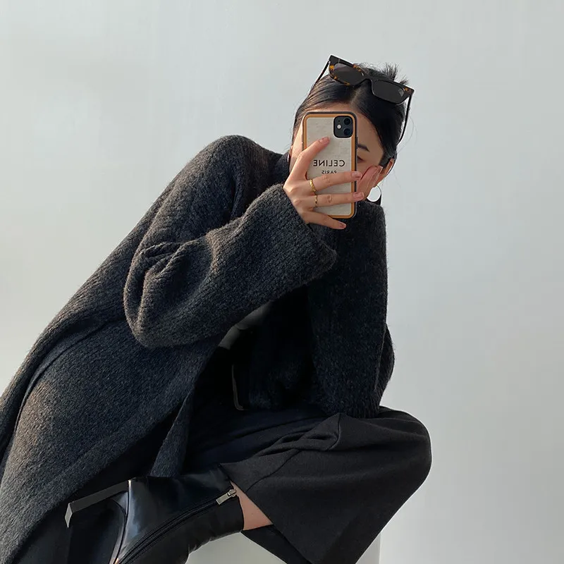 Casual Knitted Sweater Women Solid Lace-Up Lazy Wind Loose Cardigans Women 21 Autumn Oversized Elegant Cardigan Female CX2026
Casual Knitted Sweater Women Solid Lace-Up Lazy Wind Loose Cardigans Women 21 Autumn Oversized Elegant Cardigan Female CX2026