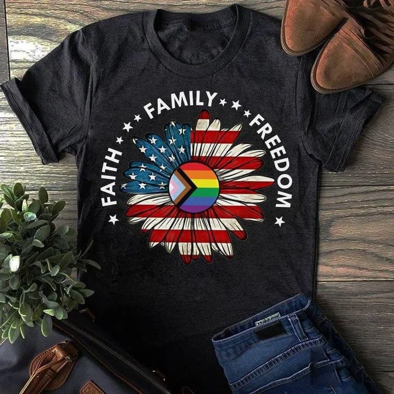 Faith Family Freedom Print T Shirt Women Short Sleeve O Neck Loose Tshirt Summer Women Causal Tee Shirt Tops Camisetas Mujer
Faith Family Freedom Print T Shirt Women Short Sleeve O Neck Loose Tshirt Summer Women Causal Tee Shirt Tops Camisetas Mujer