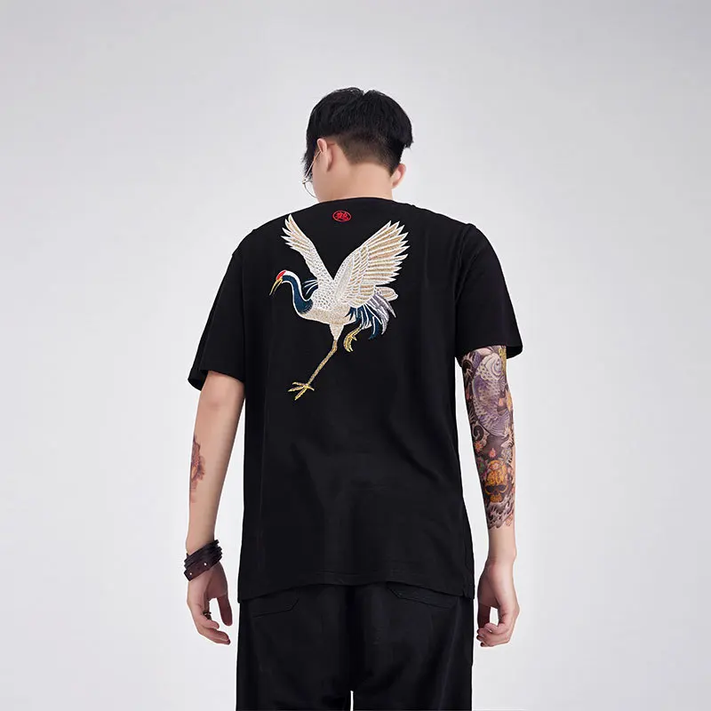 Summer T-shirt Men's Chinese Retro Ethnic Style Cotton Embroidery Crane Short Sleeves T-shirt Men Loose Oversize Fashion Men Top
Summer T-shirt Men's Chinese Retro Ethnic Style Cotton Embroidery Crane Short Sleeves T-shirt Men Loose Oversize Fashion Men Top