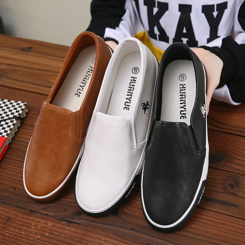 Casual Shoes Men Comfortable PU Leather Mens Loafers Handmade Design Flats Sneakers Men Slip on Lazy Driving Brand Men Shoe39-45
Casual Shoes Men Comfortable PU Leather Mens Loafers Handmade Design Flats Sneakers Men Slip on Lazy Driving Brand Men Shoe39-45