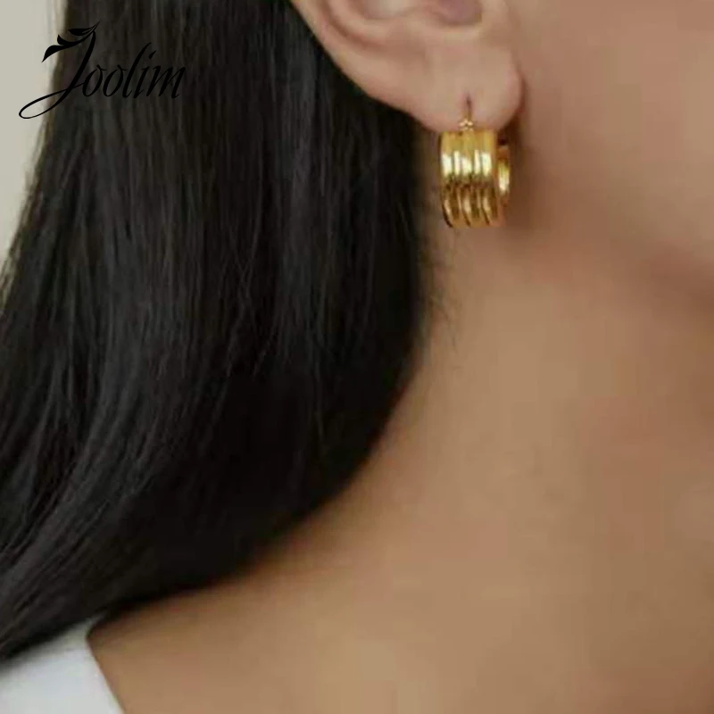 Joolim High End PVD Plated Gold Multiturn Hoop Earring Design Jewelry Wholesale Trendy Jewerly
Joolim High End PVD Plated Gold Multiturn Hoop Earring Design Jewelry Wholesale Trendy Jewerly