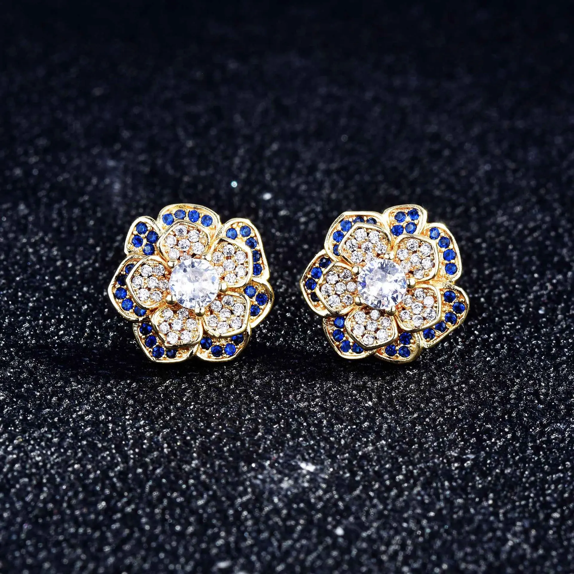 DIWENFU Real 18K Gold Color Diamond Earring for Women Aros Mujer Oreja Bizuteria FL Diamond Gemstone Orecchini Earring Girls Box
DIWENFU Real 18K Gold Color Diamond Earring for Women Aros Mujer Oreja Bizuteria FL Diamond Gemstone Orecchini Earring Girls Box