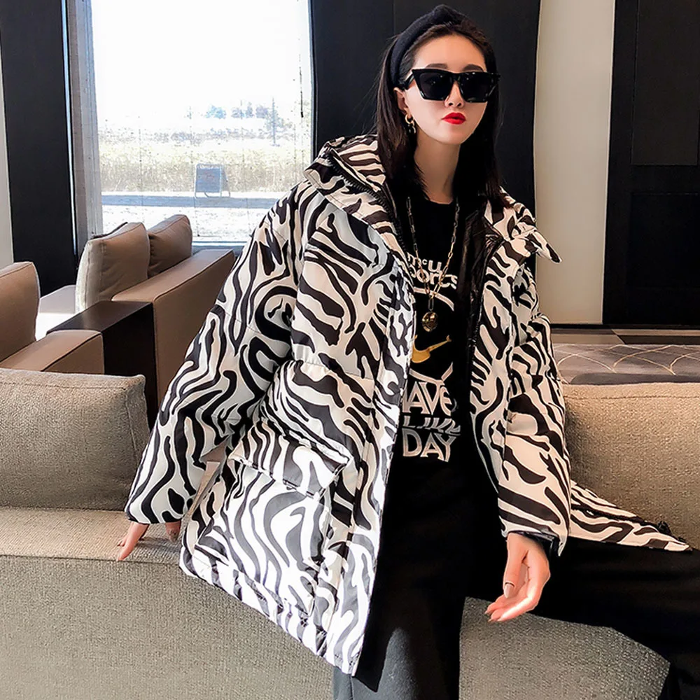 Casual Zebra Print Long Sleeve Jackets Winter Women Cotton Padded Coat Women Fashion Loose Thick Warm Hooded Parkas Female
Casual Zebra Print Long Sleeve Jackets Winter Women Cotton Padded Coat Women Fashion Loose Thick Warm Hooded Parkas Female
