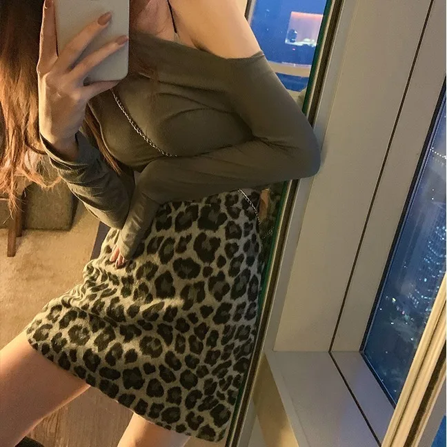 Women Leopard Children 2020 Spring Autumn Winter Sexy & Club Luxury High-Waist Was Thin Skirt Retro Fashion Skirt Mini Skirt
Women Leopard Children 2020 Spring Autumn Winter Sexy & Club Luxury High-Waist Was Thin Skirt Retro Fashion Skirt Mini Skirt