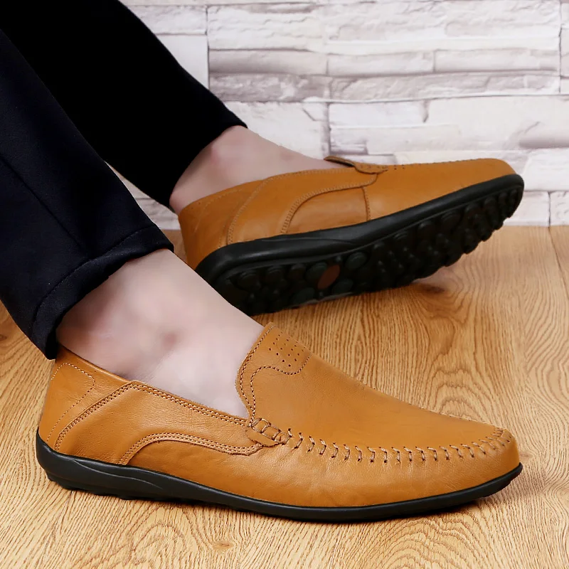 Genuine Leather Men Casual Shoes Luxury Brand 2020 Mens Loafers Moccasins Breathable Slip on Black Driving Shoes Plus Size 37-47
Genuine Leather Men Casual Shoes Luxury Brand 2020 Mens Loafers Moccasins Breathable Slip on Black Driving Shoes Plus Size 37-47
