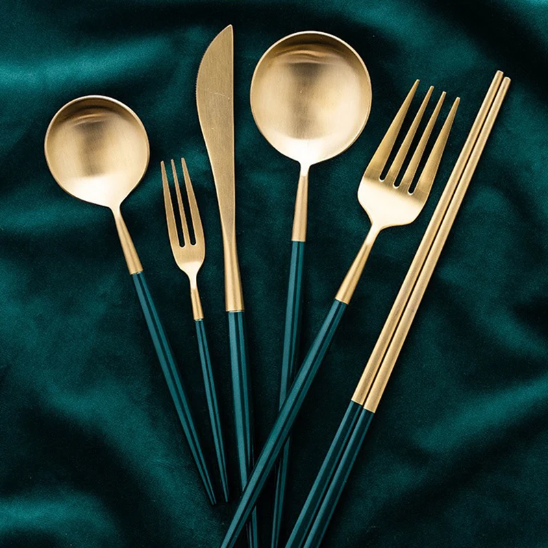 Stainless Steel Knife Fork Spoon Three Sets Household Western Style Tableware Retro Cozinha Utensilios Kitchen Utensils KC50SZ
Stainless Steel Knife Fork Spoon Three Sets Household Western Style Tableware Retro Cozinha Utensilios Kitchen Utensils KC50SZ