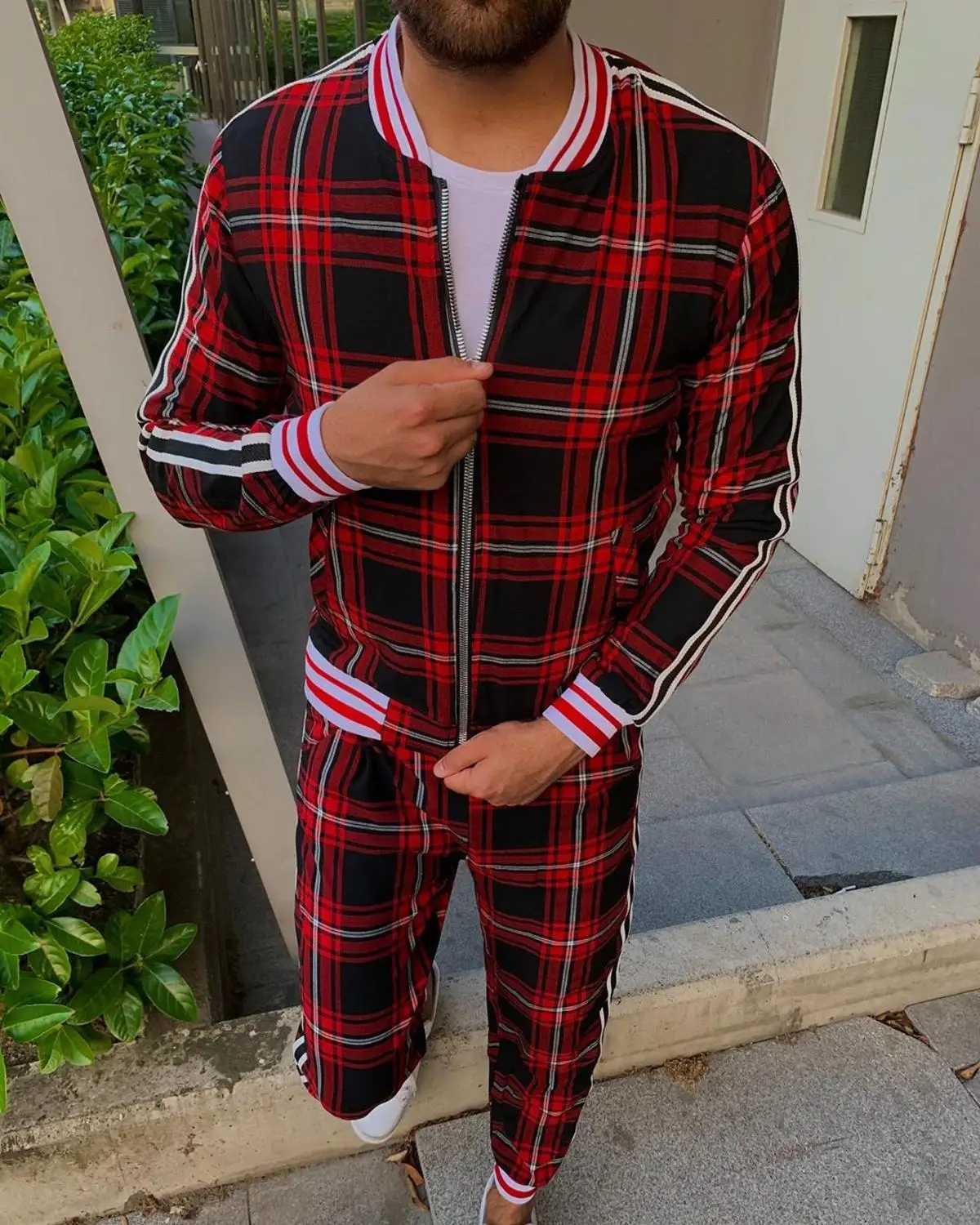 Men' 3D Plaid Sports Gentlemen Sets Jacket Men Set Tracksuit Street Fashi Trend Fashion Stand-up Collar Zipper Sportswear Suit
Men' 3D Plaid Sports Gentlemen Sets Jacket Men Set Tracksuit Street Fashi Trend Fashion Stand-up Collar Zipper Sportswear Suit