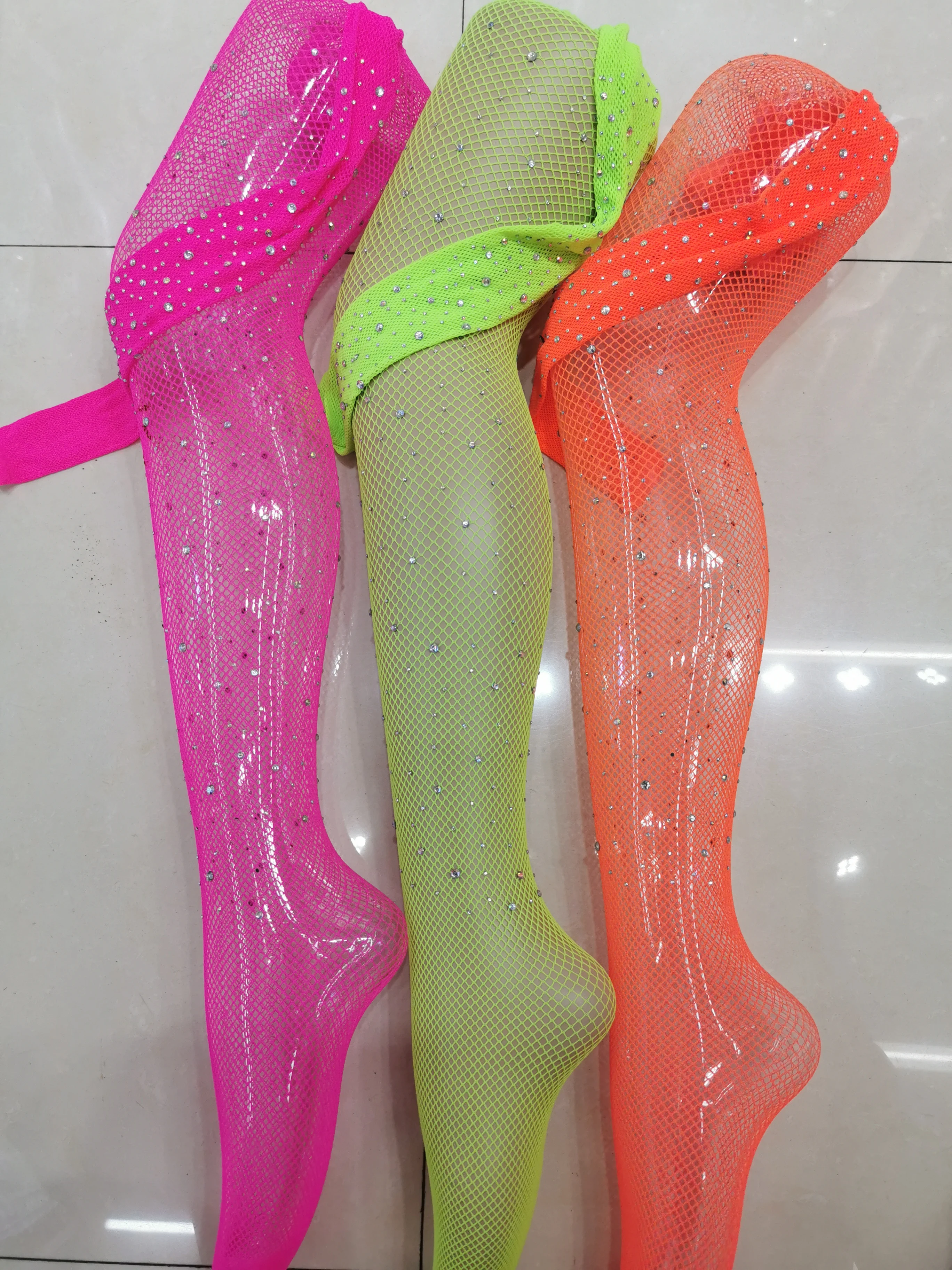 fishnet tights with rhinestone diamond shinning black pantyhose fishnet tights pantyhose 2021 fashion spring season new
fishnet tights with rhinestone diamond shinning black pantyhose fishnet tights pantyhose 2021 fashion spring season new