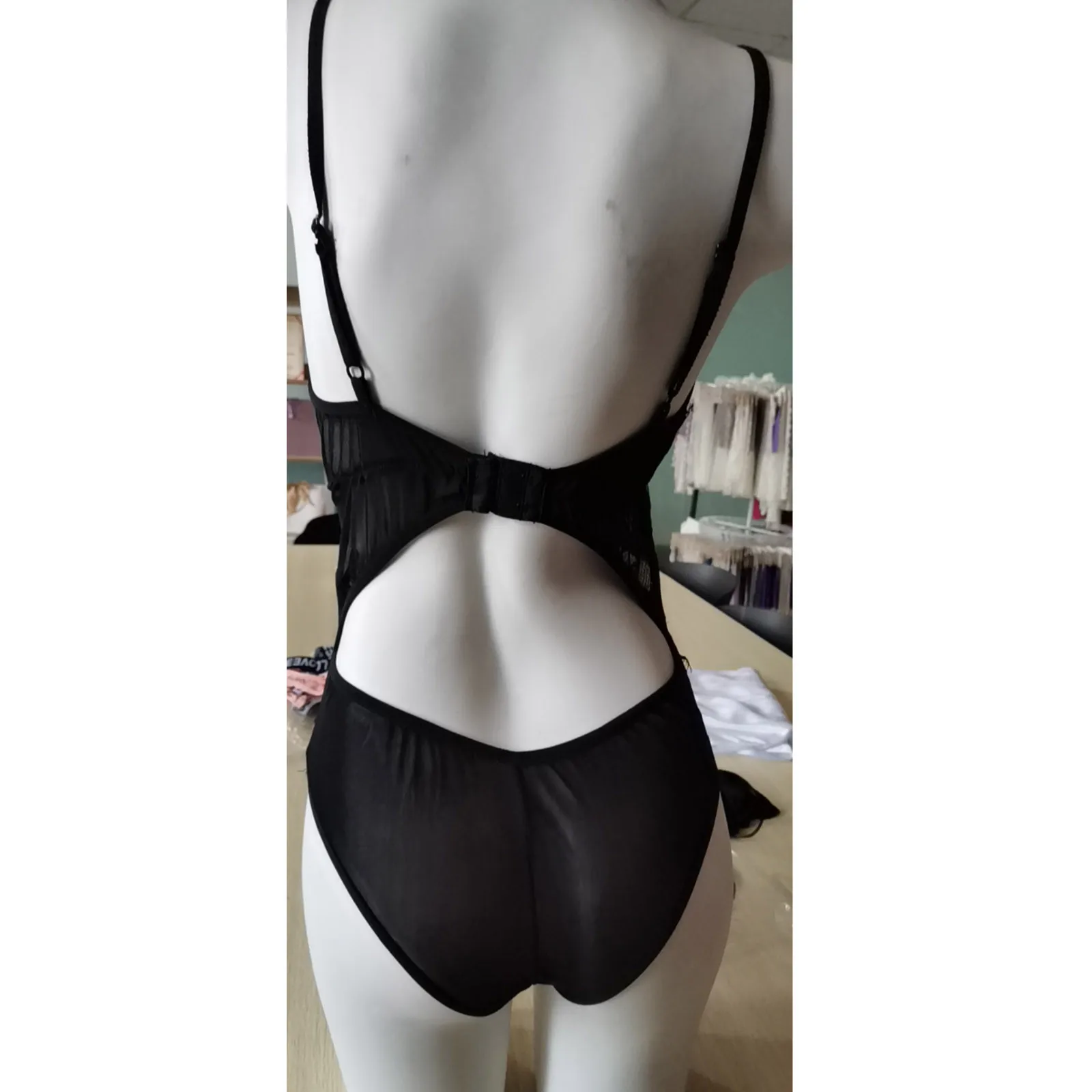 New Teddies Lace See Through Sexy Lingerie Porno Fashion Women Underwear Erotic Sexy Lenceria Sensual Mujer Sleepwear Body Suit
New Teddies Lace See Through Sexy Lingerie Porno Fashion Women Underwear Erotic Sexy Lenceria Sensual Mujer Sleepwear Body Suit