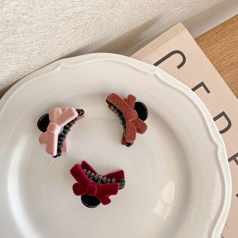 2021 New Fashion Bowknot Hair Claw red bow Geometric Hair Clips For Women Girl Elegant Crab Vintage Hairpin Hair Accessories
2021 New Fashion Bowknot Hair Claw red bow Geometric Hair Clips For Women Girl Elegant Crab Vintage Hairpin Hair Accessories