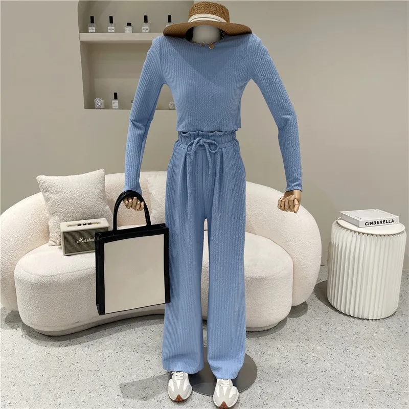 Niche Design Two Piece Set Women's Spring Fashion Short Cut Slim Long Sleeve T-shirt + High Waist Loose Straight Casual Pants
Niche Design Two Piece Set Women's Spring Fashion Short Cut Slim Long Sleeve T-shirt + High Waist Loose Straight Casual Pants