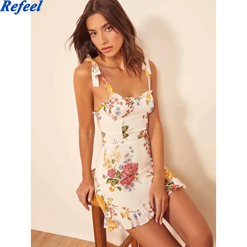 Elegant Chiffon Floral Print Adjust Spaghetti Strap Vestidos Retro Ruffles Tank Dresses Vintage Mini Women Dress
Elegant Chiffon Floral Print Adjust Spaghetti Strap Vestidos Retro Ruffles Tank Dresses Vintage Mini Women Dress