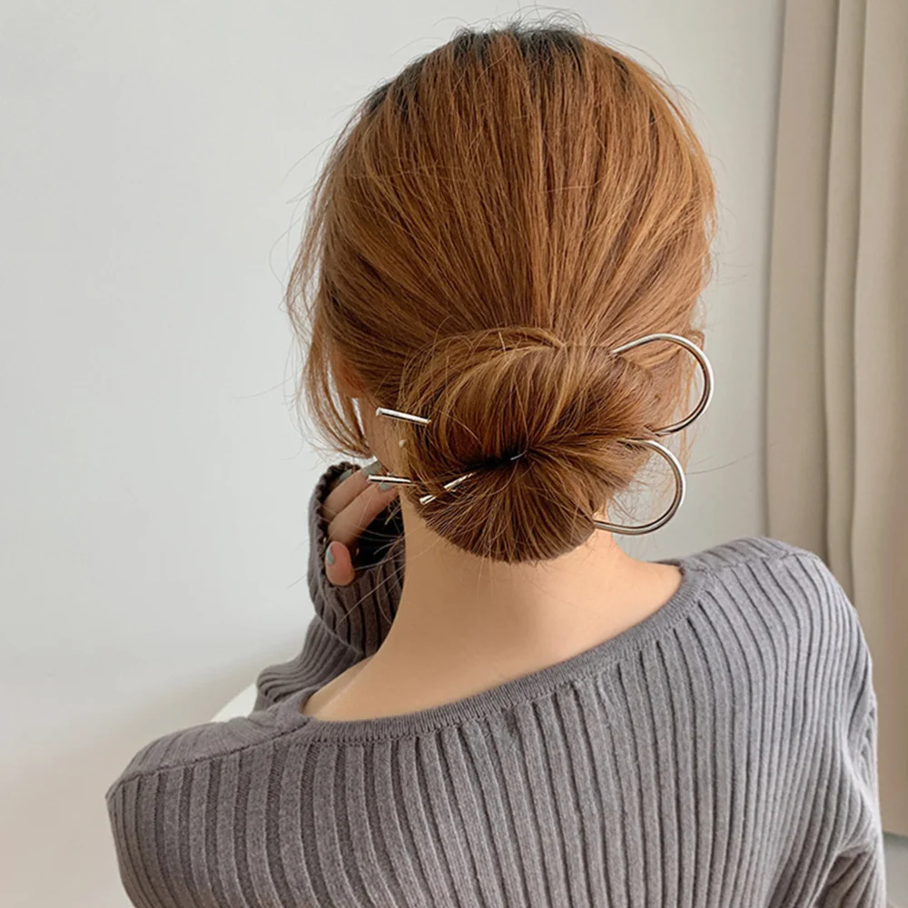 4pcs Simple Metal Headdress U-shaped Alloy Hairpin U-shaped Hair Pin Sticks
4pcs Simple Metal Headdress U-shaped Alloy Hairpin U-shaped Hair Pin Sticks