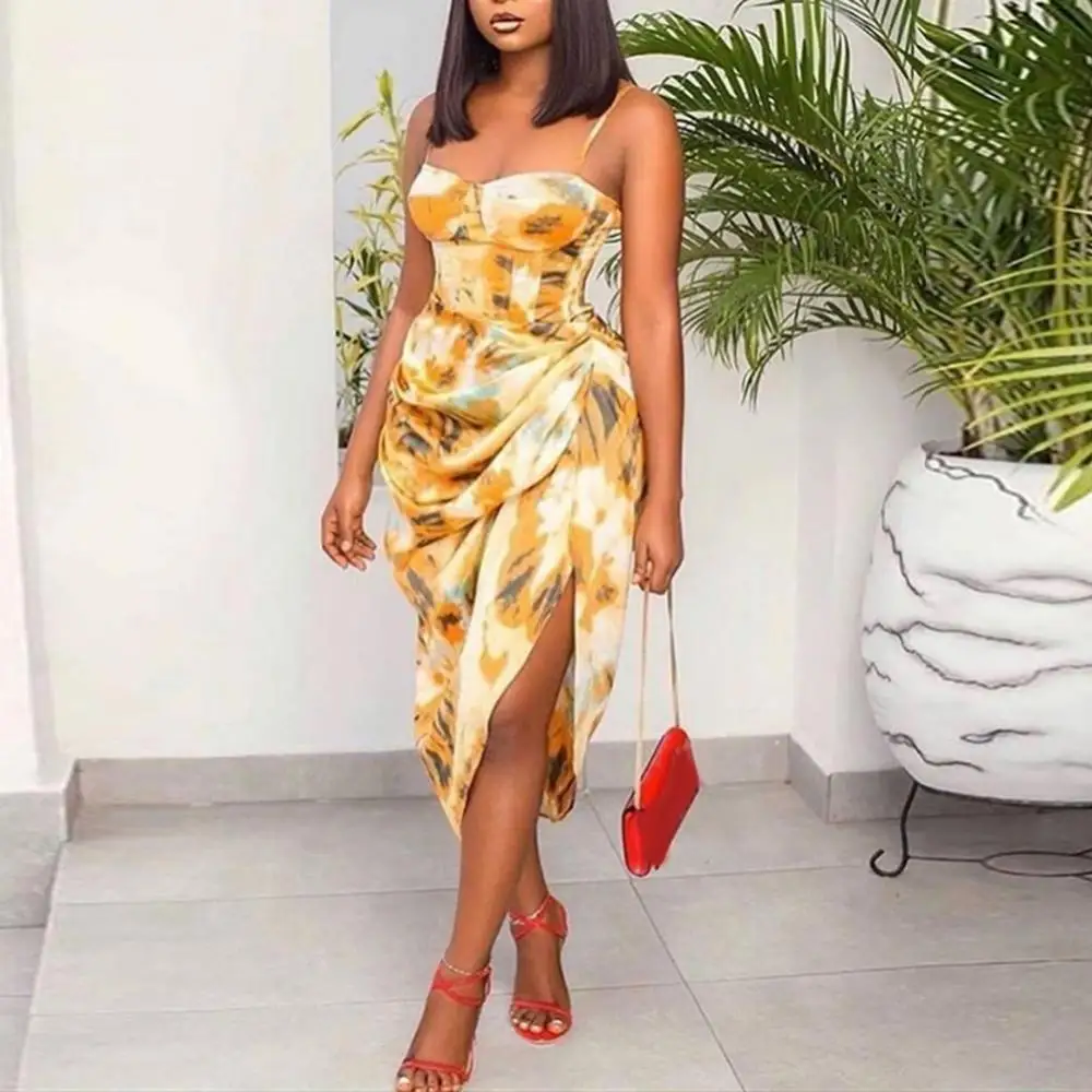 Women Print Sleeveless Spaghetti Strap Ruched Side Slit Irregular Hem Midi Dress Vintage sexy and charming dress perfect gift
Women Print Sleeveless Spaghetti Strap Ruched Side Slit Irregular Hem Midi Dress Vintage sexy and charming dress perfect gift