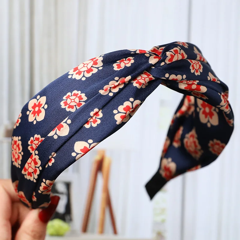 Hair Accessories Headbands for Women Hair Tie Fashion Bows for Hair Tiara Hair Bands Girl Headband Korean Headdress Boho Decor
Hair Accessories Headbands for Women Hair Tie Fashion Bows for Hair Tiara Hair Bands Girl Headband Korean Headdress Boho Decor