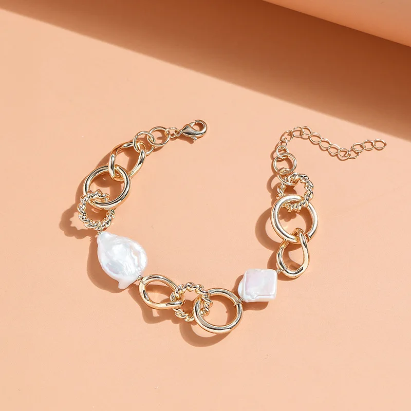 Women Fashion Baroque Pearl Jewelry Gold Color Chunky Bold Chain Link Bracelets
Women Fashion Baroque Pearl Jewelry Gold Color Chunky Bold Chain Link Bracelets