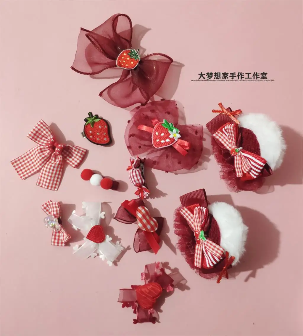 Original hand-made bear ear side clip set lolita small accessories headwear hair accessories
Original hand-made bear ear side clip set lolita small accessories headwear hair accessories