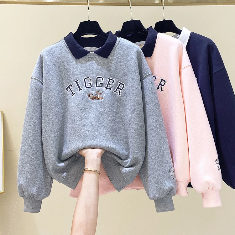 2021 autumn winter new Korean casual plus velvet padded sweater women‘s hedging embroidery collar lazy style clothes for teens
2021 autumn winter new Korean casual plus velvet padded sweater women‘s hedging embroidery collar lazy style clothes for teens