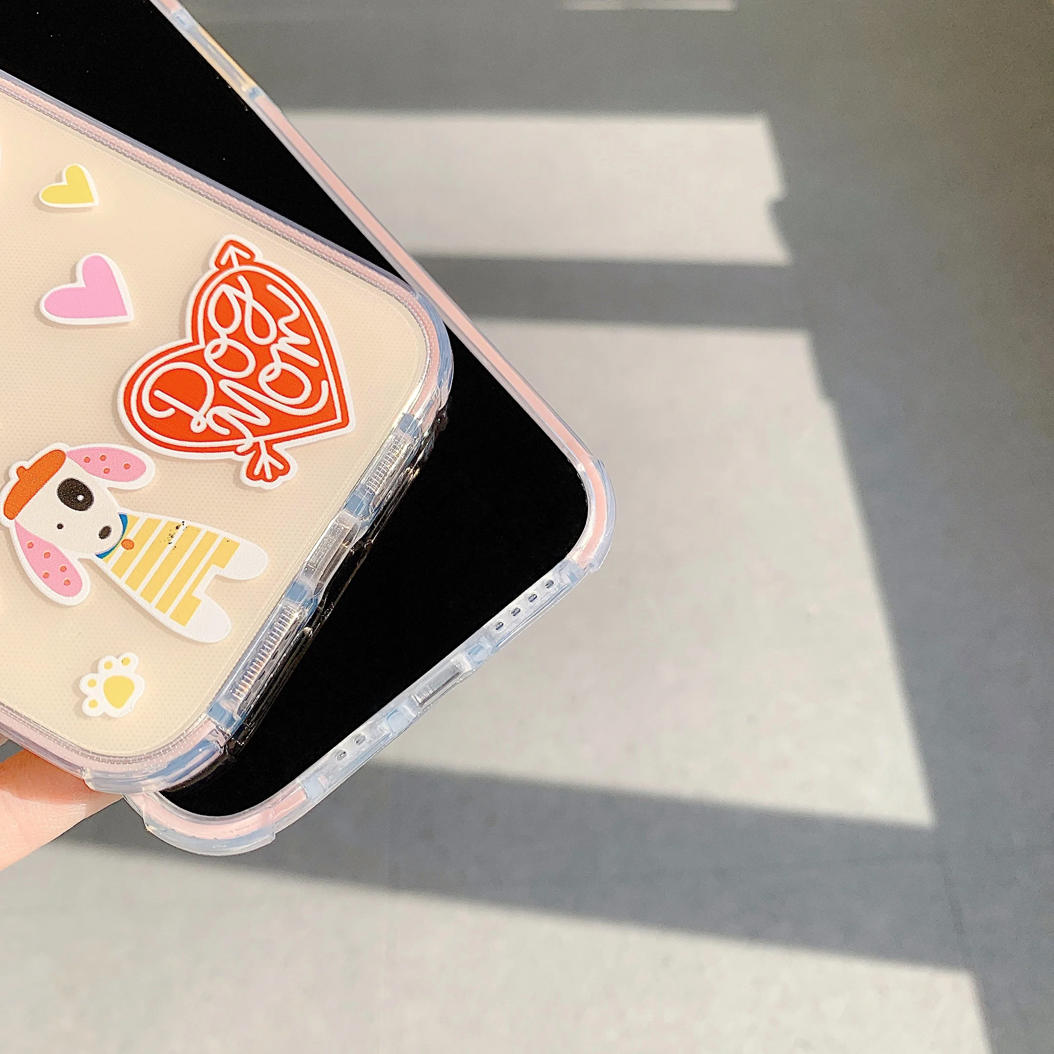The potted cactus pattern is suitable for iPhone 11 and iPhone 12 series mobile phone cases
The potted cactus pattern is suitable for iPhone 11 and iPhone 12 series mobile phone cases