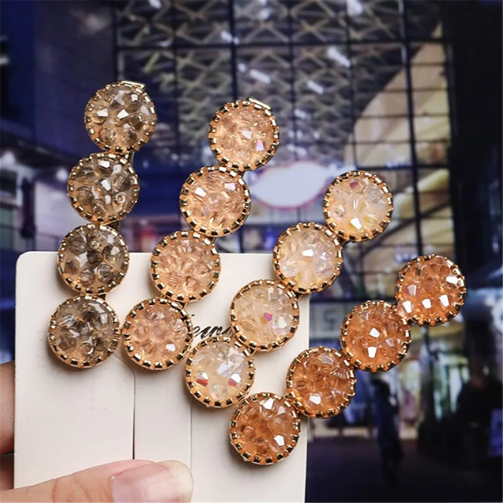 1pc Fashion Korea Crystal Rhinestones Hair Clips Girls Hairpins Geometric Round Hairgrip Elegant Women Barrette Hair Accessories 
1pc Fashion Korea Crystal Rhinestones Hair Clips Girls Hairpins Geometric Round Hairgrip Elegant Women Barrette Hair Accessories