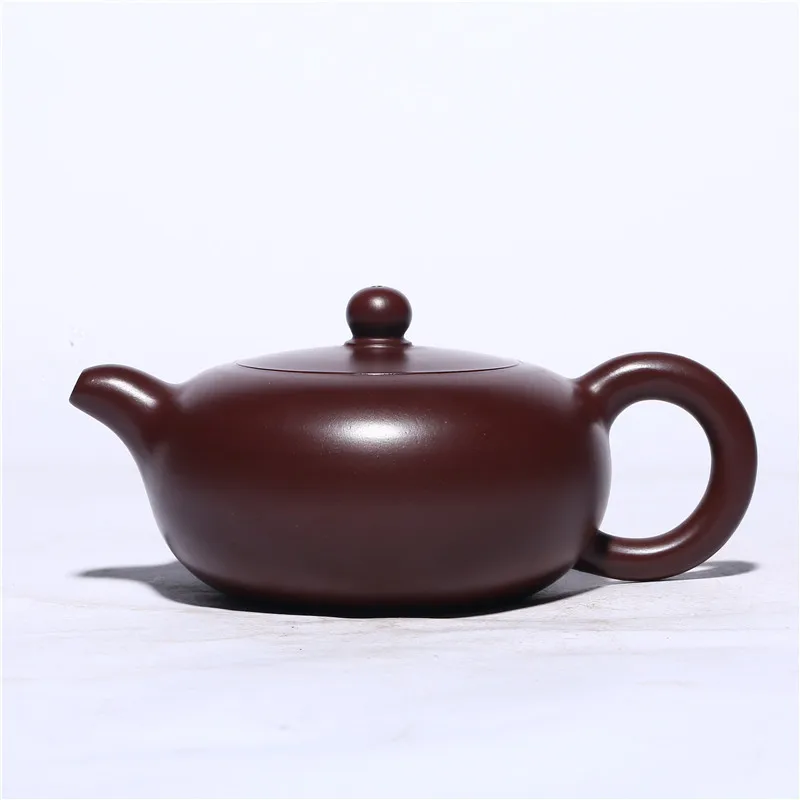 Classic Explosion Style Yixing Purple Clay Pot Raw Ore Purple Zhuni Flat Jade Famous Handmade Teapot Tea Set Household Teapot
Classic Explosion Style Yixing Purple Clay Pot Raw Ore Purple Zhuni Flat Jade Famous Handmade Teapot Tea Set Household Teapot