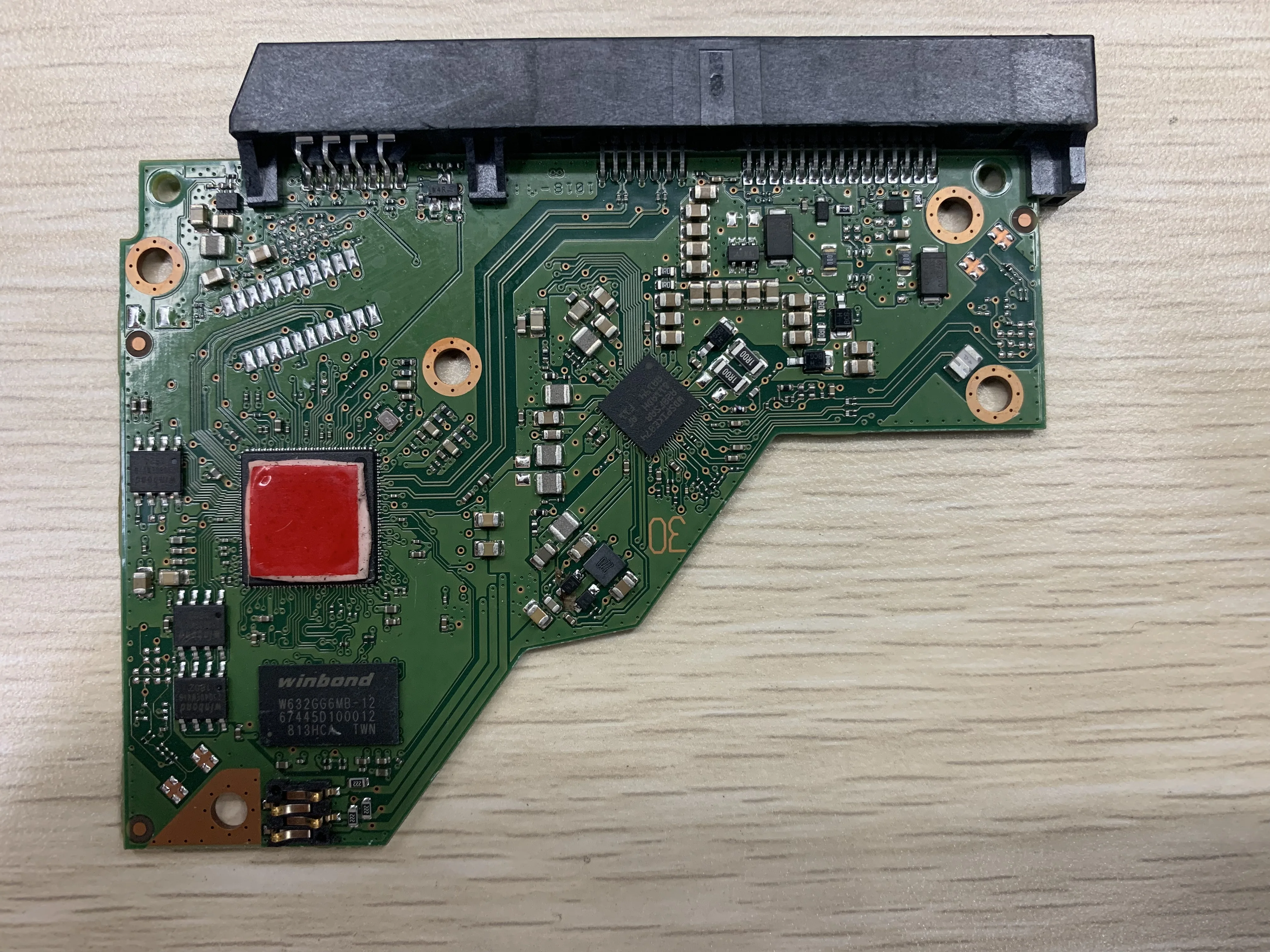 For Unlocked version 2060-800077 supports PC3000 access to firmware western digital hard disk circuit boards
For Unlocked version 2060-800077 supports PC3000 access to firmware western digital hard disk circuit boards