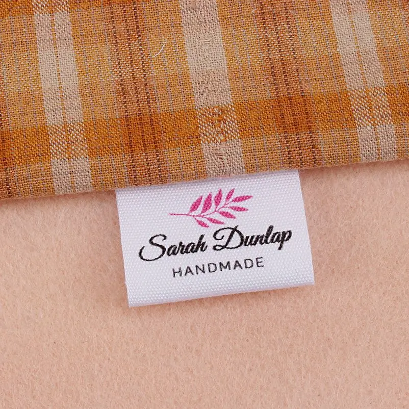 Sewing Labels, Personalized Brand, Custom Logo, Cotton Tags, Business Name, Printing, White Fabric, 30mm x 60mm (MD5164)
Sewing Labels, Personalized Brand, Custom Logo, Cotton Tags, Business Name, Printing, White Fabric, 30mm x 60mm (MD5164)