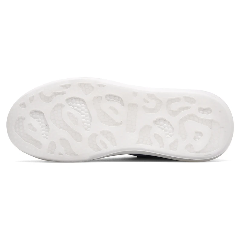 all leather.New style. Small white shoes. Board shoes. Casual shoes. Sports shoes. Genuine leather. Full leather.size:36-44 
all leather.New style. Small white shoes. Board shoes. Casual shoes. Sports shoes. Genuine leather. Full leather.size:36-44