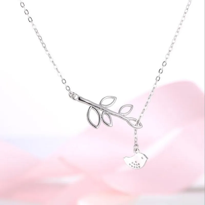 Korean Fashion Leaf Branch Bird Pendant Necklace Female 925 Sterling Silver Jewelry Creative Birthday Party Accessories SN285
Korean Fashion Leaf Branch Bird Pendant Necklace Female 925 Sterling Silver Jewelry Creative Birthday Party Accessories SN285