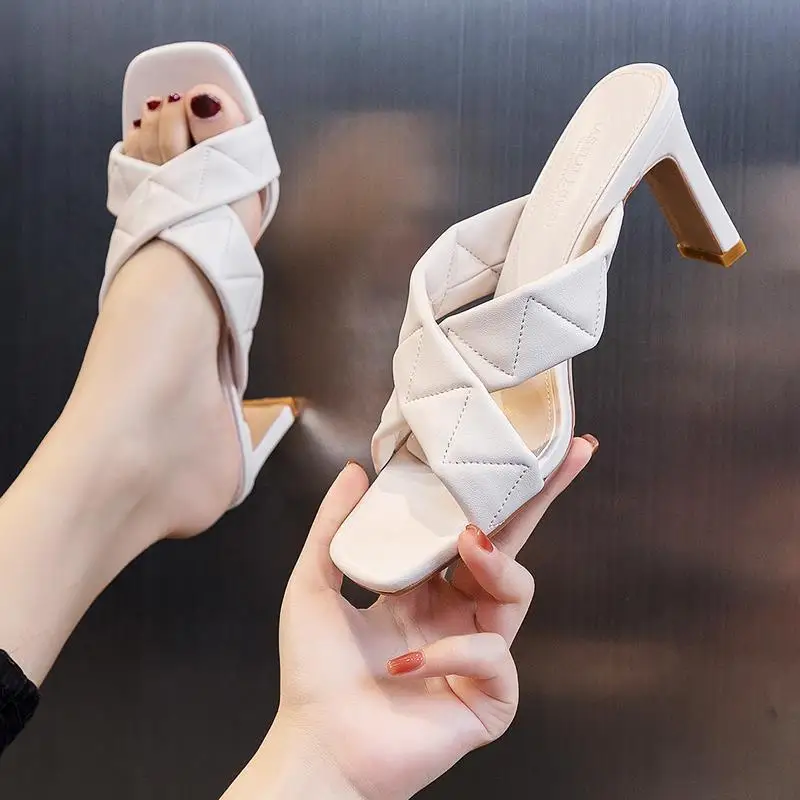 2021 Women Slides,Summer High Heels Slippers,Summer Shoes,Soft PU Leather,Open Toe,Outside Wearing,APRICOT,BEIGE,Dropshipping
2021 Women Slides,Summer High Heels Slippers,Summer Shoes,Soft PU Leather,Open Toe,Outside Wearing,APRICOT,BEIGE,Dropshipping