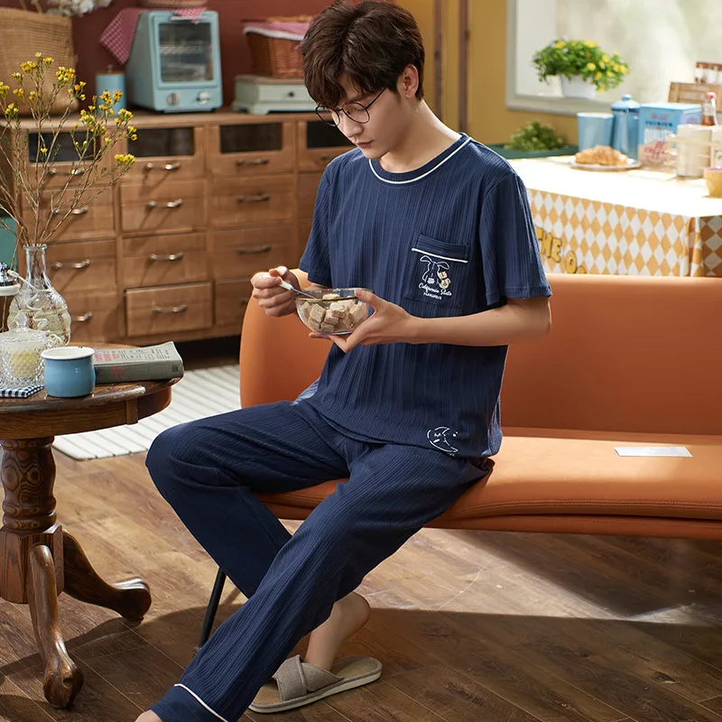 Spring Summer Cotton Men Pajamas Set Casual O-Neck Short Sleeve Pajamas For Men Cartoon Pocket Nightwear Blue Plus Size Homewear
Spring Summer Cotton Men Pajamas Set Casual O-Neck Short Sleeve Pajamas For Men Cartoon Pocket Nightwear Blue Plus Size Homewear